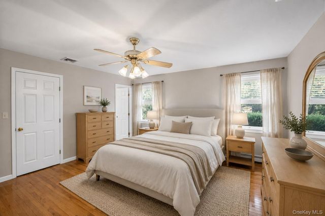 2200 Aldrich Lane, Laurel, NY 11948