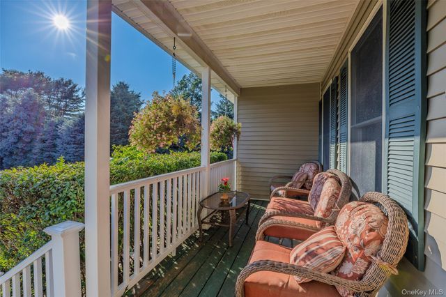 2200 Aldrich Lane, Laurel, NY 11948