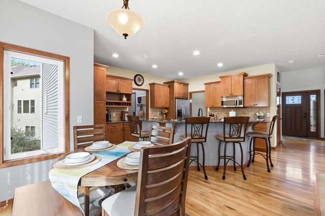 677 Savanna Trail, Delano, MN 55328