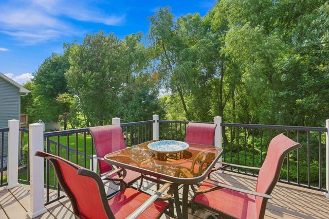 677 Savanna Trail, Delano, MN 55328