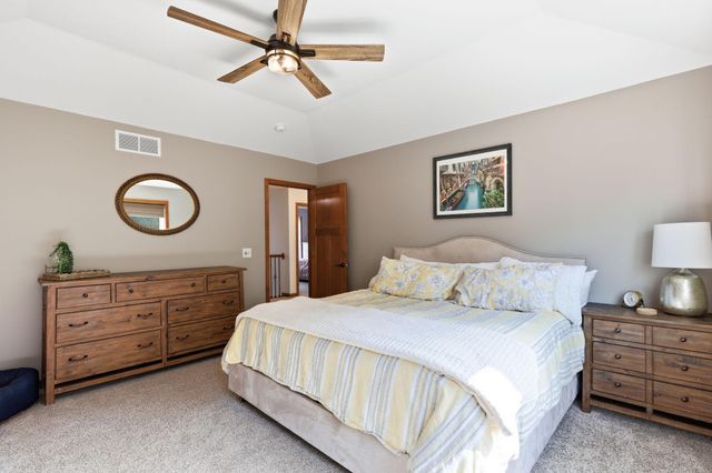677 Savanna Trail, Delano, MN 55328
