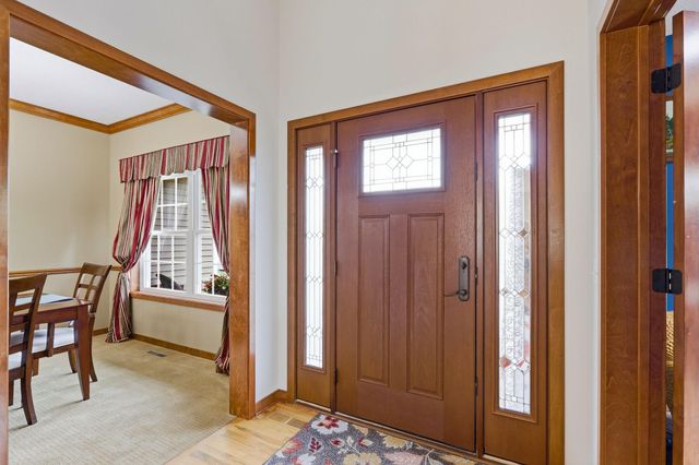 677 Savanna Trail, Delano, MN 55328