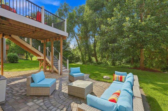 677 Savanna Trail, Delano, MN 55328