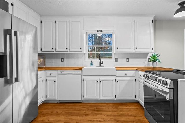 1925 Commonwealth Court, Cumming, GA 30041