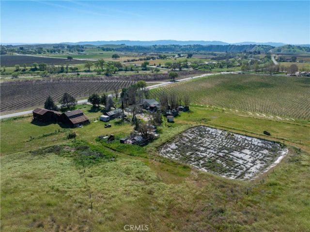 7310 Estrella, San Miguel, CA 93451