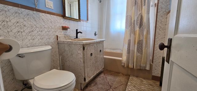 20-22 Hooker 2, Medford, MA 02155