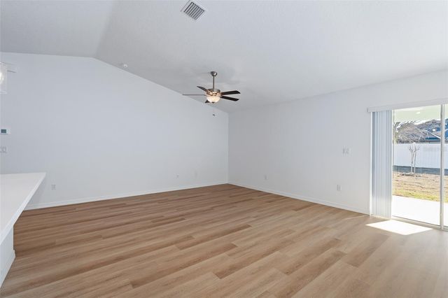 8 BIRD TREE PLACE, Palm Coast, FL 32137