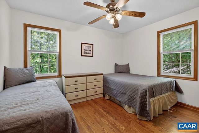 2 DOGWOOD LN, Nellysford, VA 22958