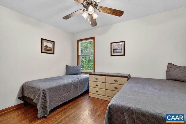2 DOGWOOD LN, Nellysford, VA 22958
