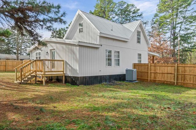 1105 Weddingford Rd., Heber Springs, AR 72543