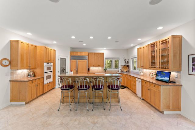 2935 Minnehaha Curve E, Minnetonka, MN 55391