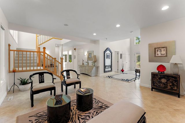 2935 Minnehaha Curve E, Minnetonka, MN 55391