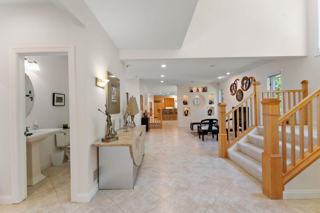 2935 Minnehaha Curve E, Minnetonka, MN 55391