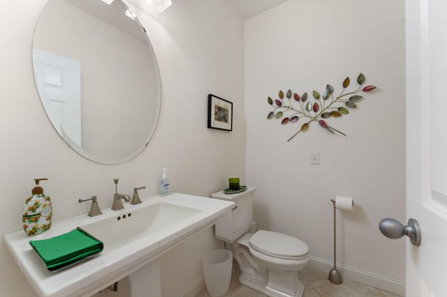 2935 Minnehaha Curve E, Minnetonka, MN 55391