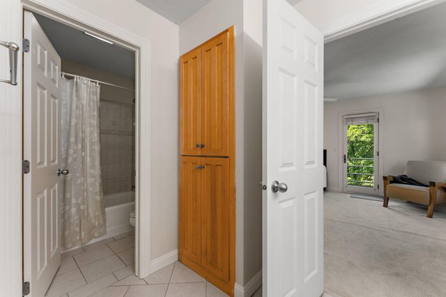 2935 Minnehaha Curve E, Minnetonka, MN 55391