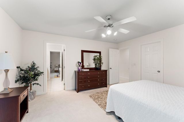 2935 Minnehaha Curve E, Minnetonka, MN 55391