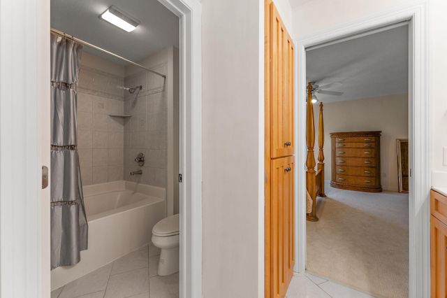 2935 Minnehaha Curve E, Minnetonka, MN 55391