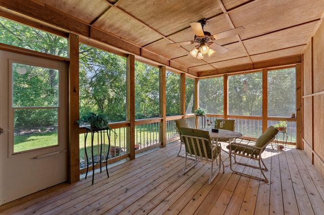 2935 Minnehaha Curve E, Minnetonka, MN 55391