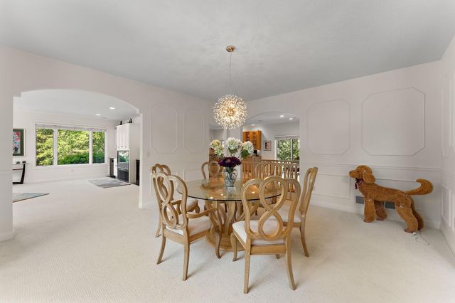 2935 Minnehaha Curve E, Minnetonka, MN 55391