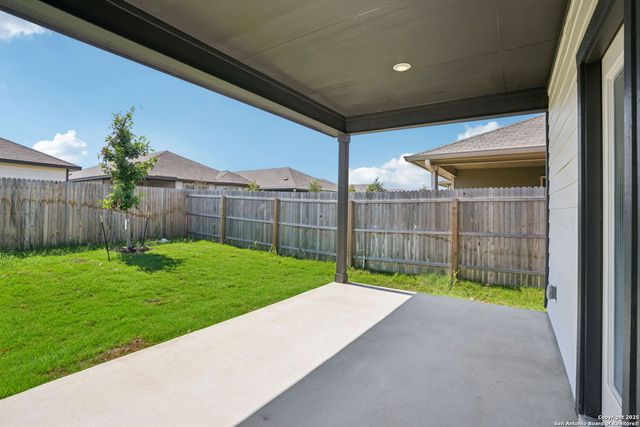 2822 Descanso Ave, Converse, TX 78109