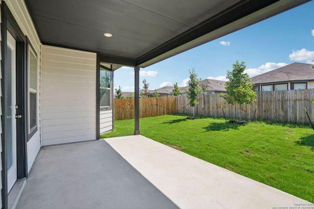 2822 Descanso Ave, Converse, TX 78109