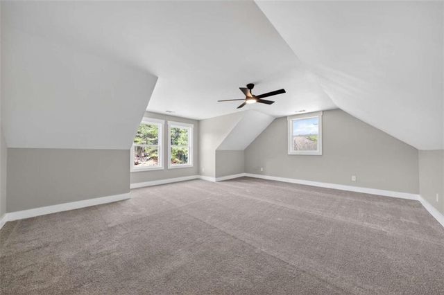 452 Puckett Road SE, Silver Creek, GA 30173