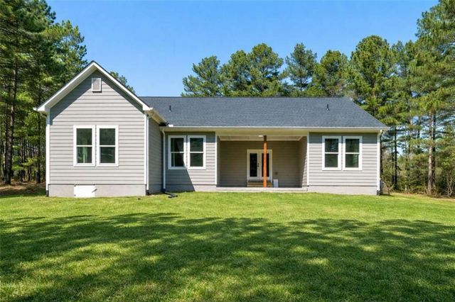 452 Puckett Road SE, Silver Creek, GA 30173