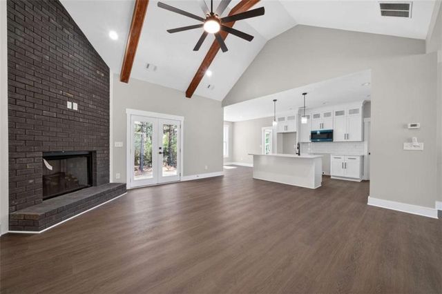 452 Puckett Road SE, Silver Creek, GA 30173