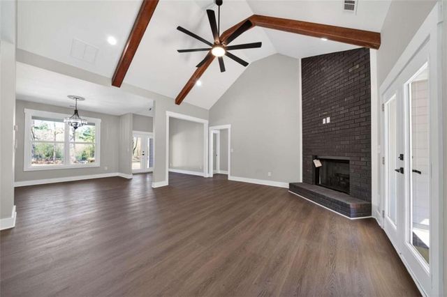 452 Puckett Road SE, Silver Creek, GA 30173