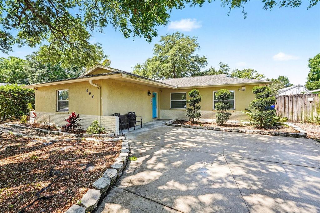 604 LIMETREE DRIVE, Oldsmar, FL 34677