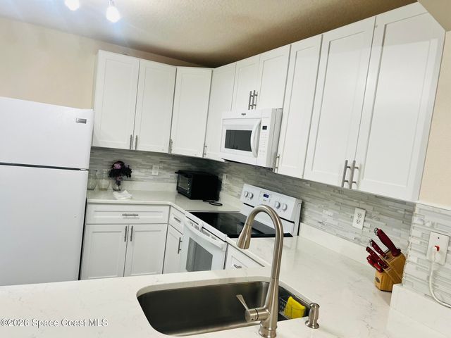 1145 Luminary Circle 104, Melbourne, FL 32901