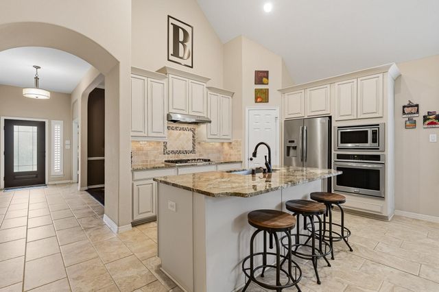 10034 Foggy River, Missouri City, TX 77459