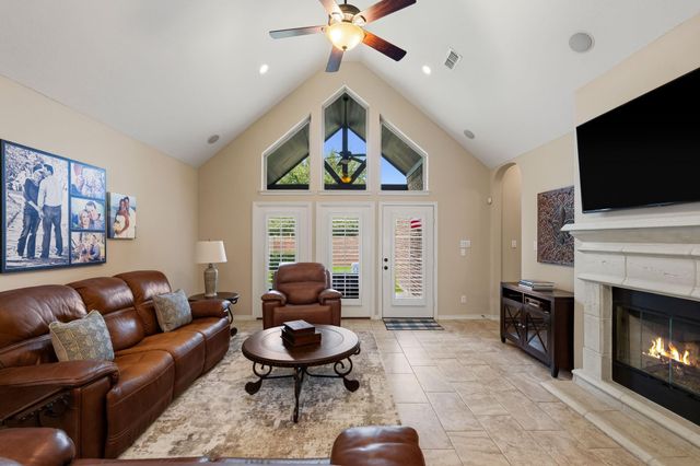10034 Foggy River, Missouri City, TX 77459