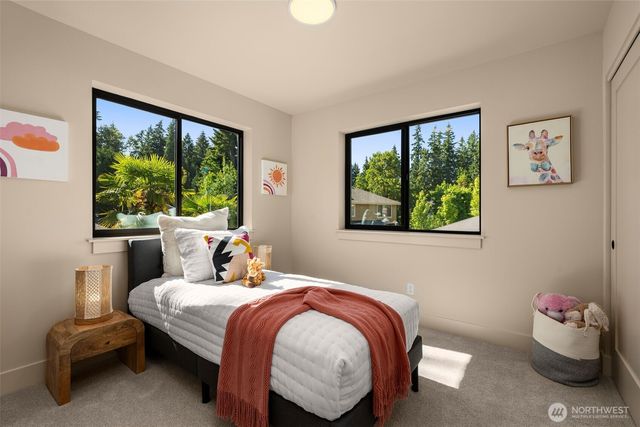 12908 NE 70th Place, Kirkland, WA 98033
