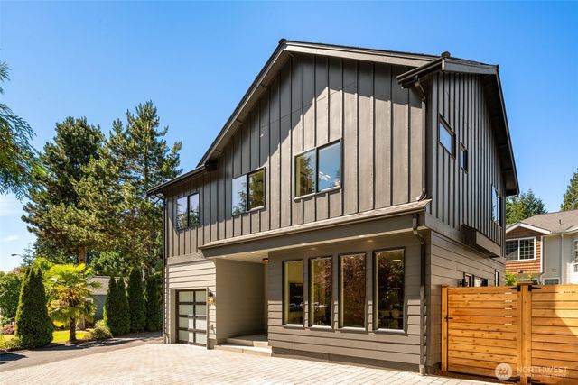 12908 NE 70th Place, Kirkland, WA 98033