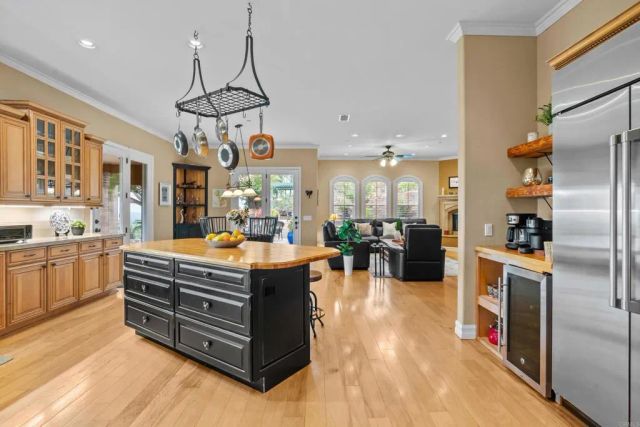 30419 Canyon Estates, Vista, CA 92084