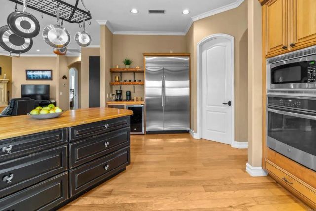 30419 Canyon Estates, Vista, CA 92084