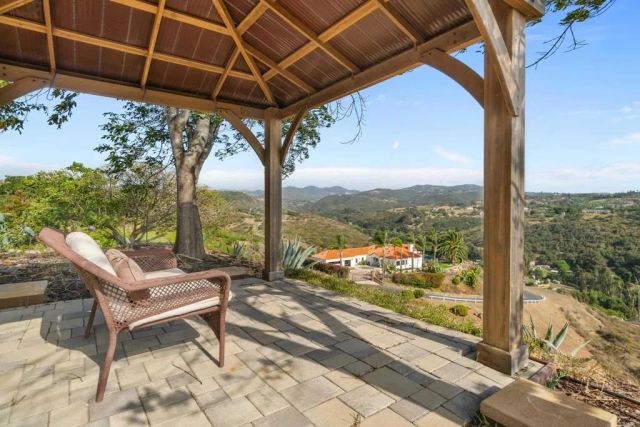 30419 Canyon Estates, Vista, CA 92084