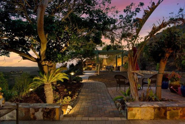 30419 Canyon Estates, Vista, CA 92084