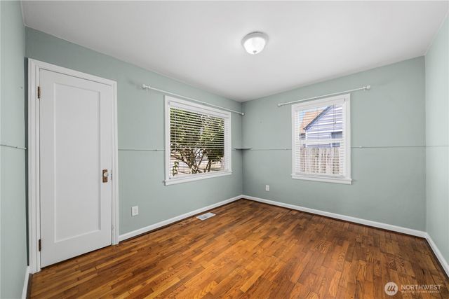 118 E 65th Street, Tacoma, WA 98404