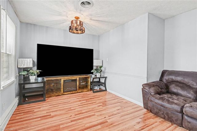 1312 ROTHERWOOD Road, Greensboro, NC 27406