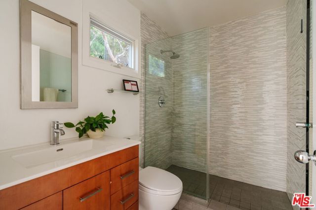 2734 Hollyridge Drive, Los Angeles, CA 90068