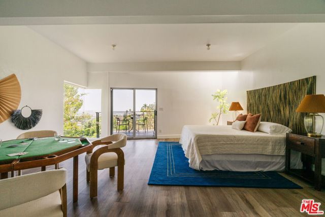 2734 Hollyridge Drive, Los Angeles, CA 90068