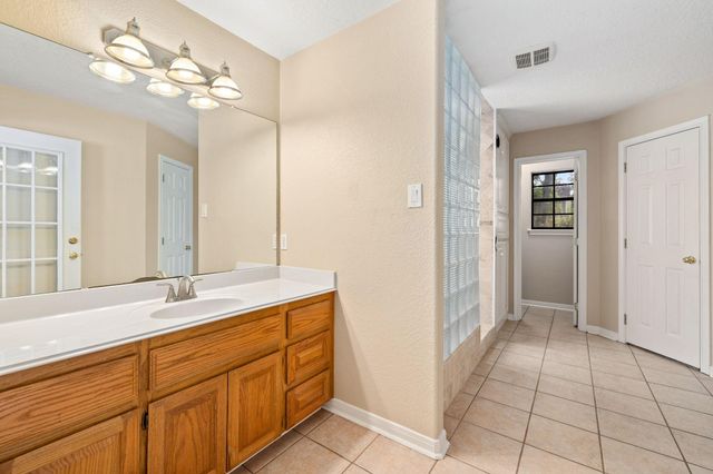 7302 Pine Drive, Alvin, TX 77511