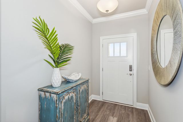 7595 Hatteras Drive, Navarre, FL 32566