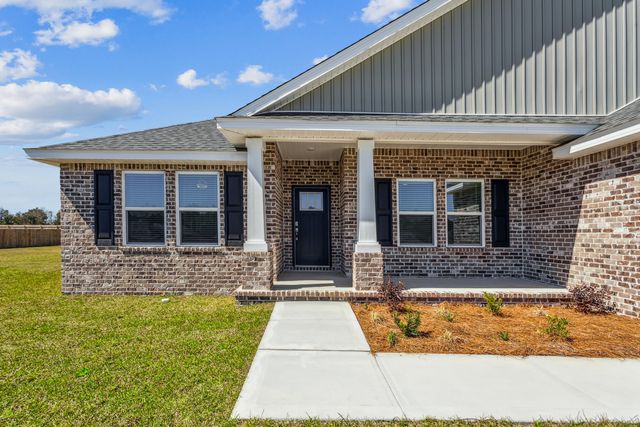 7595 Hatteras Drive, Navarre, FL 32566