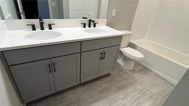 2481 STAPLEFORD PL, Wesley Chapel, FL 33543