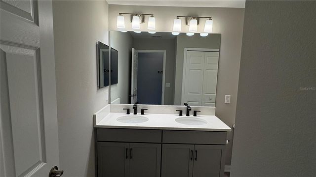 2481 STAPLEFORD PL, Wesley Chapel, FL 33543