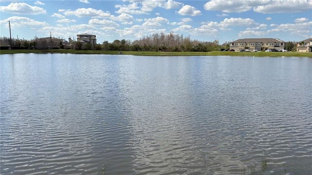 2481 STAPLEFORD PL, Wesley Chapel, FL 33543