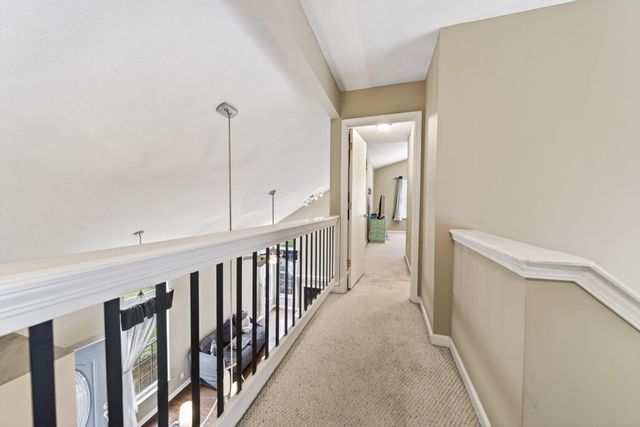 4021 Farmingham Woods Dr, Hermitage, TN 37076